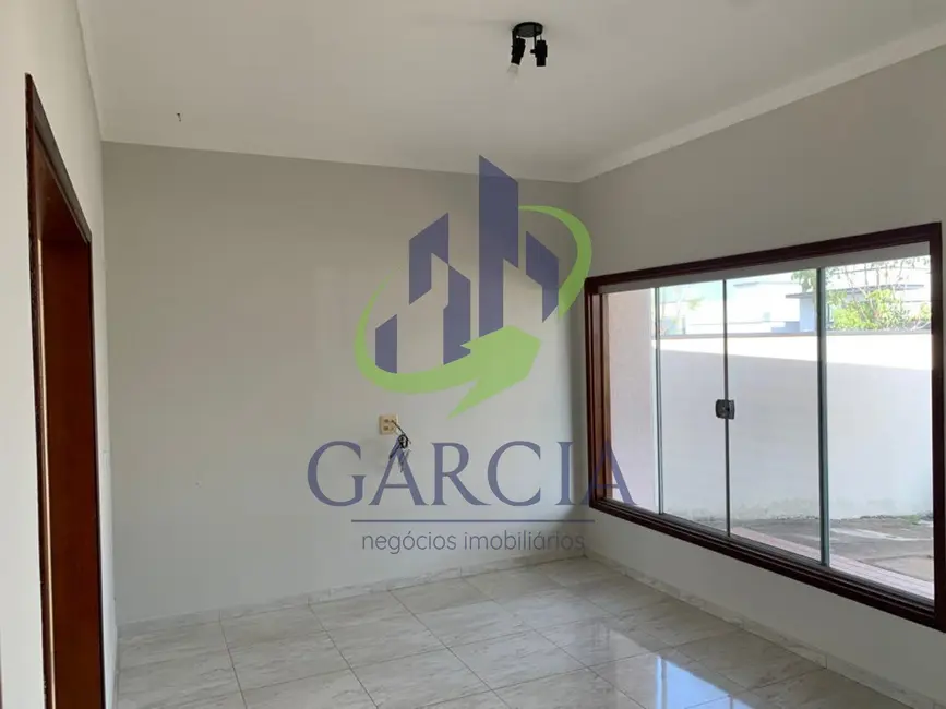 Foto 2 de Casa de Condomínio com 2 quartos à venda e para alugar, 70m2 em Jardim Ipê Pinheiro, Mogi Guacu - SP