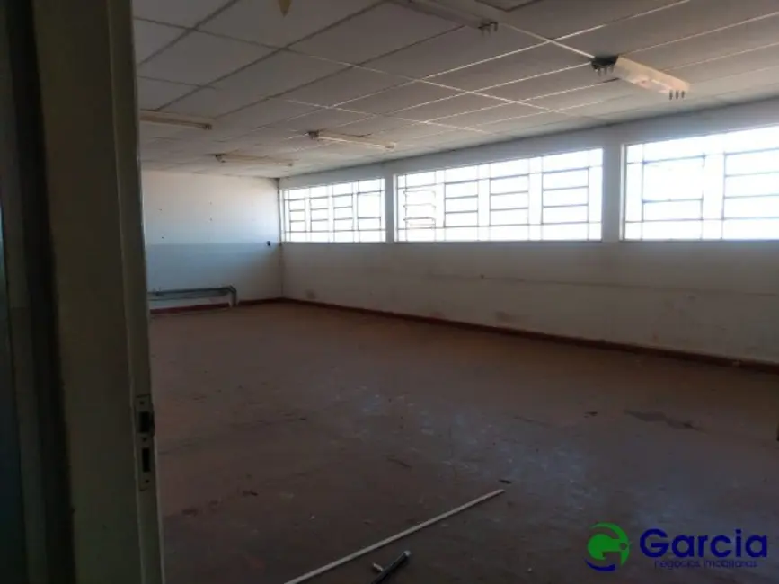 Foto 1 de Sala Comercial à venda e para alugar, 1062m2 em Centro, Mogi Guacu - SP