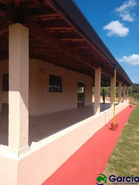 Chácara com 2 quartos à venda, 120m2 em Itapira, SP - imagem 1 Foto 1 de Chácara com 2 quartos à venda, 120m2 em Itapira, SP