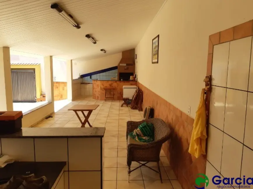 Foto 2 de Casa com 1 quarto à venda, 150m2 em Parque Guainco, Mogi Guacu - SP