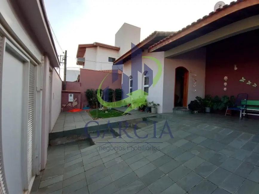 Foto 1 de Casa com 3 quartos à venda, 200m2 em Parque Residencial Cambuí, Mogi Guacu - SP