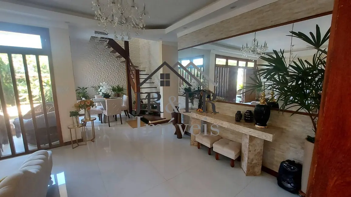 Foto 3 de Casa com 5 quartos à venda, 600m2 em Camacari - BA