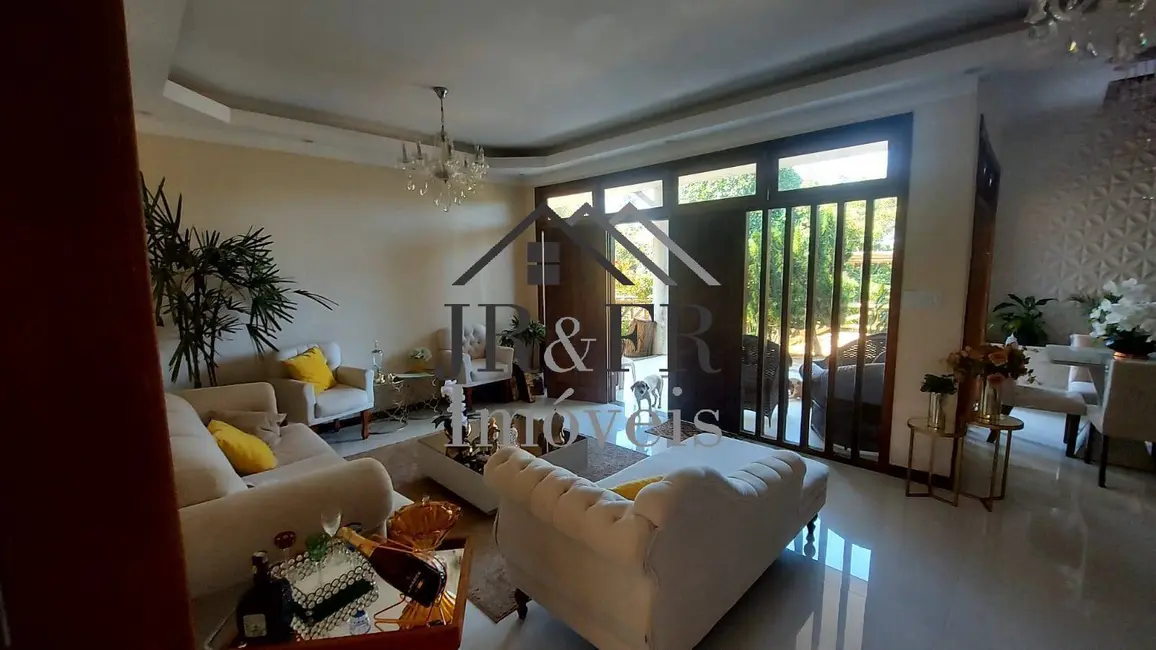 Foto 2 de Casa com 5 quartos à venda, 600m2 em Camacari - BA