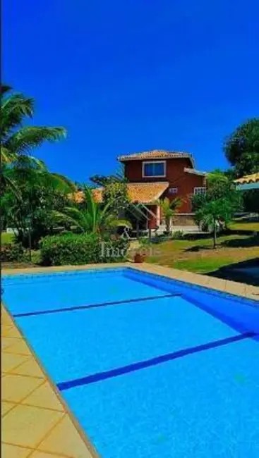 Foto 1 de Casa com 3 quartos à venda, 248m2 em Camacari - BA