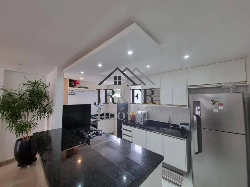 Casa com 4 quartos à venda, 184m2 em Pitangueiras, Lauro De Freitas - BA - imagem 5 Foto 5 de Casa com 4 quartos à venda, 184m2 em Pitangueiras, Lauro De Freitas - BA