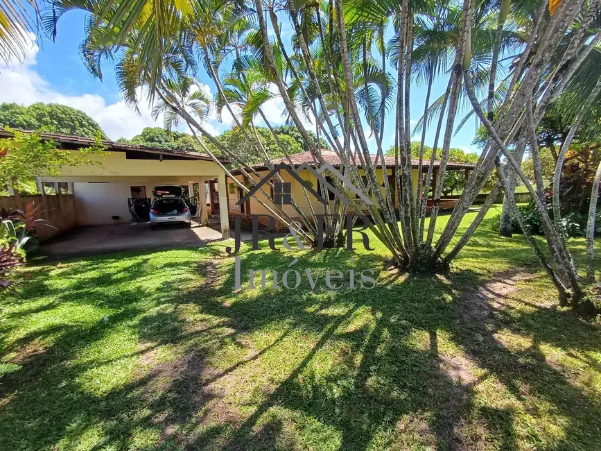 Foto 1 de Casa com 5 quartos à venda, 355m2 em Camacari - BA