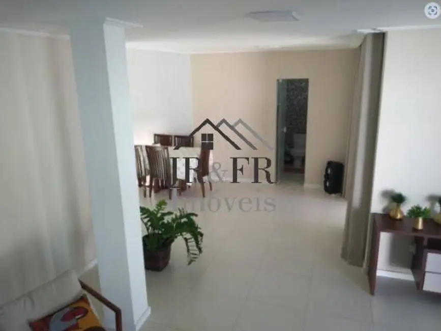 Casa com 4 quartos à venda, 280m2 em Camacari - BA - imagem 6 Foto 6 de Casa com 4 quartos à venda, 280m2 em Camacari - BA