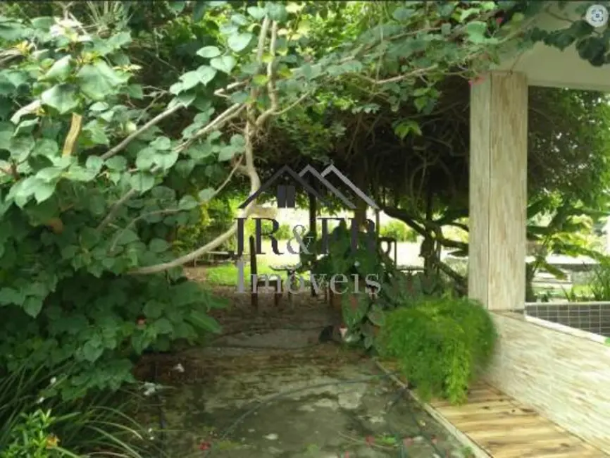 Casa com 5 quartos à venda, 317m2 em Camacari - BA - imagem 9 Foto 9 de Casa com 5 quartos à venda, 317m2 em Camacari - BA