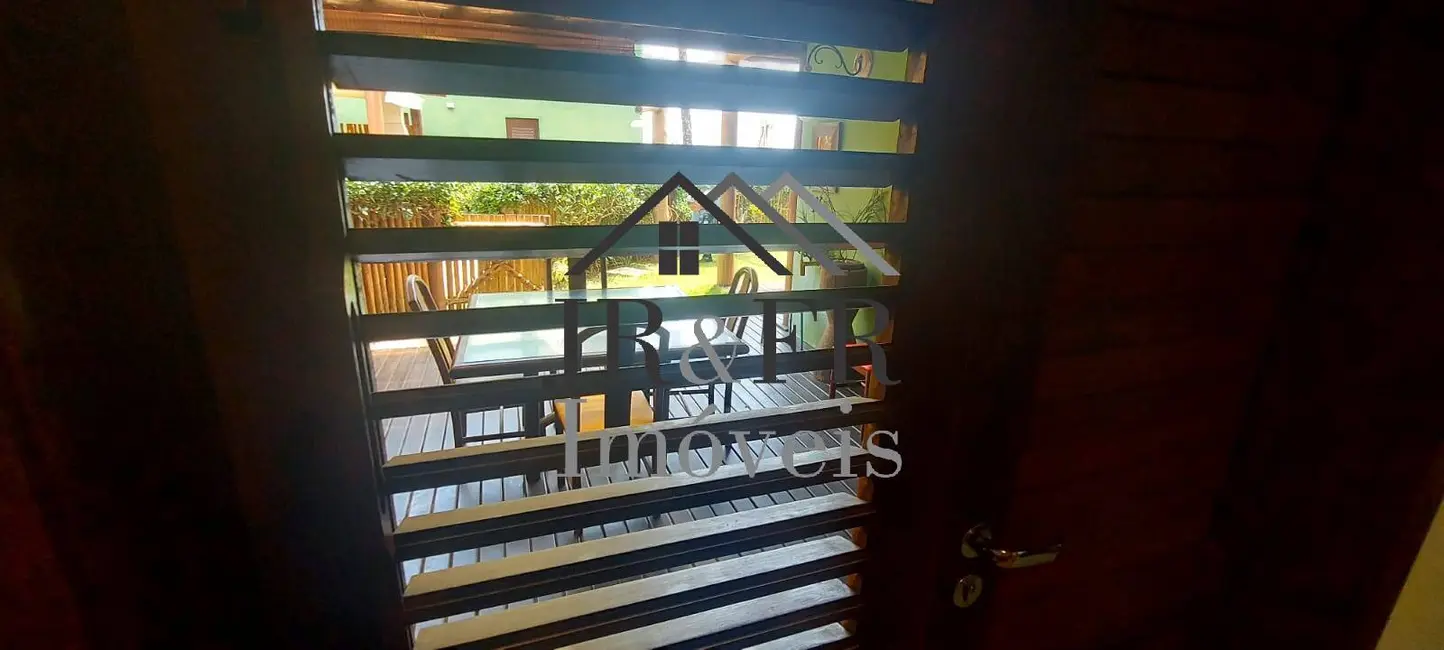 Foto 9 de Casa com 3 quartos à venda, 140m2 em Dois de Julho, Camacari - BA