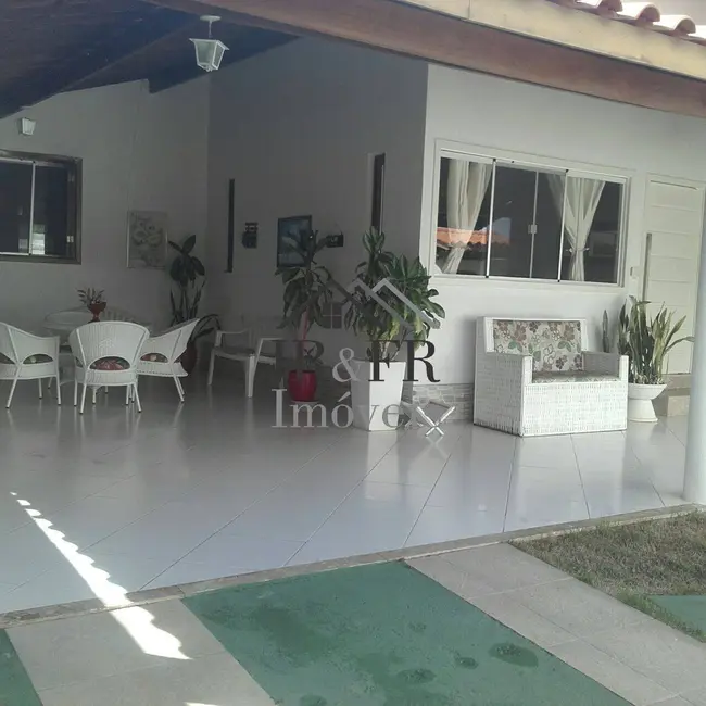 Casa com 7 quartos à venda, 450m2 em Camacari - BA - imagem 3 Foto 3 de Casa com 7 quartos à venda, 450m2 em Camacari - BA