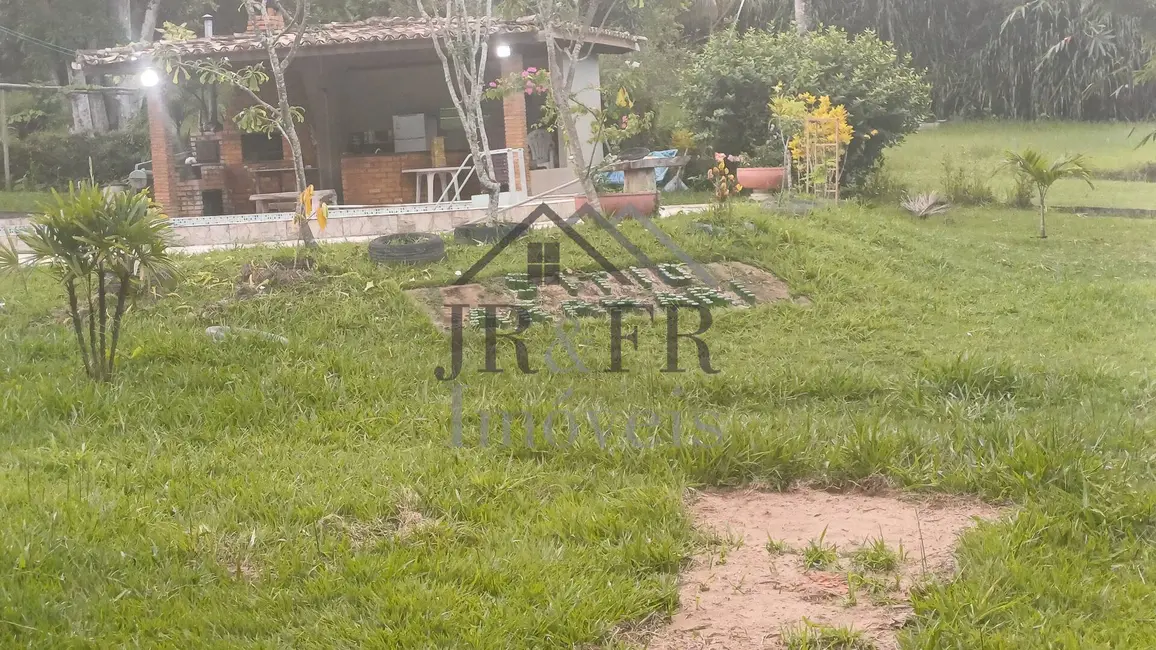 Foto 4 de Chácara com 4 quartos à venda, 350m2 em Camacari - BA