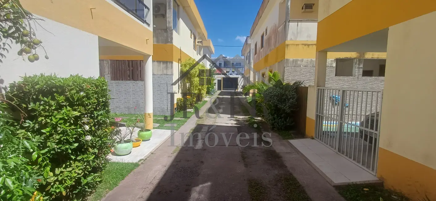 Foto 2 de Casa com 2 quartos à venda e para alugar, 85m2 em Camacari - BA