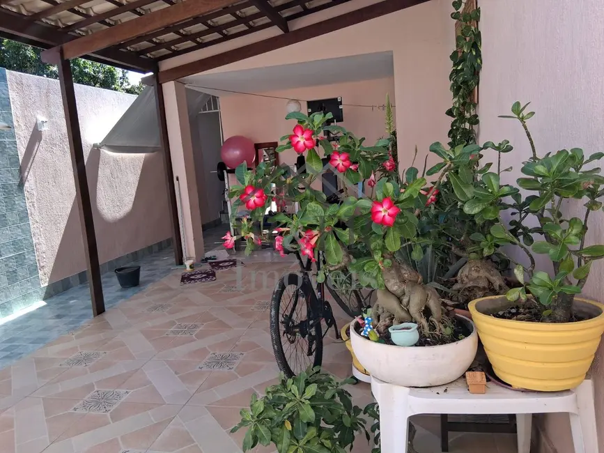 Foto 9 de Casa com 5 quartos à venda, 230m2 em Camacari - BA