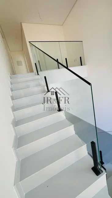 Casa com 4 quartos à venda, 150m2 em Camacari - BA - imagem 9 Foto 9 de Casa com 4 quartos à venda, 150m2 em Camacari - BA