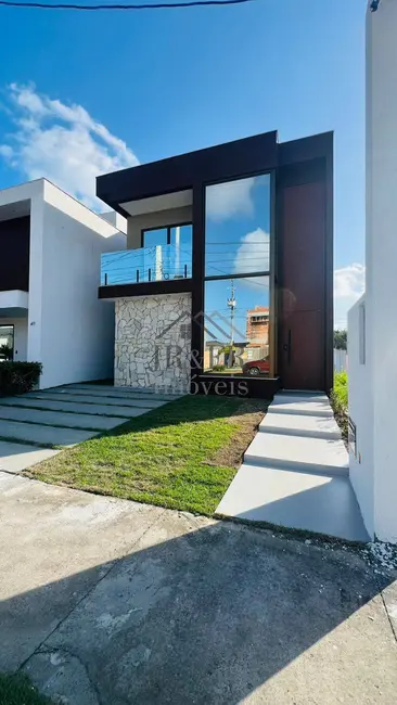 Casa com 4 quartos à venda, 150m2 em Camacari - BA - imagem 2 Foto 2 de Casa com 4 quartos à venda, 150m2 em Camacari - BA