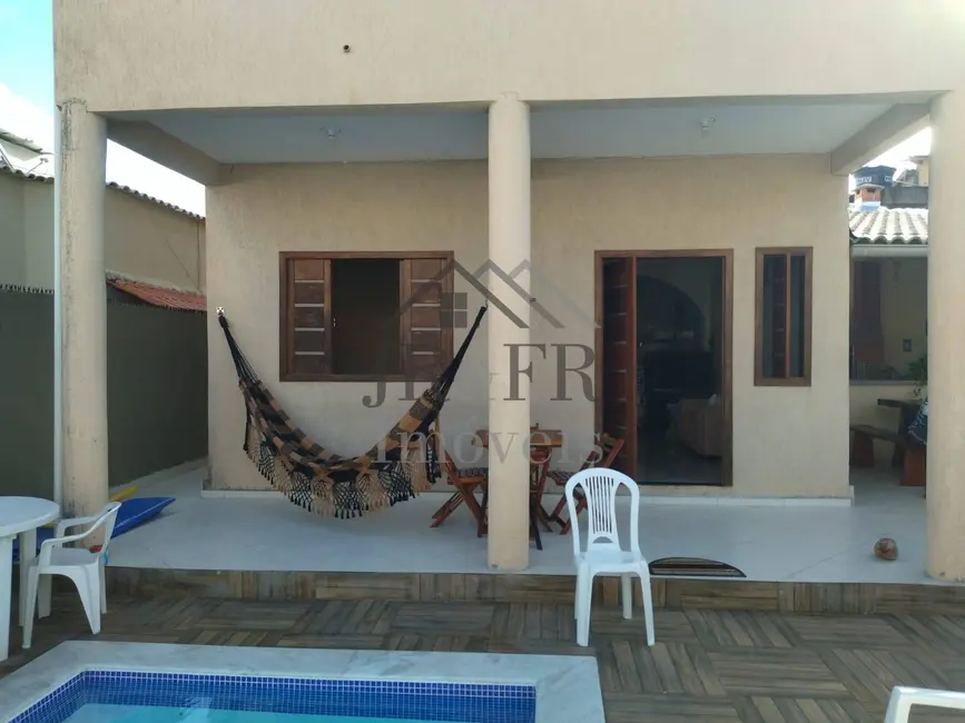 Foto 2 de Casa com 4 quartos à venda, 150m2 em Camacari - BA