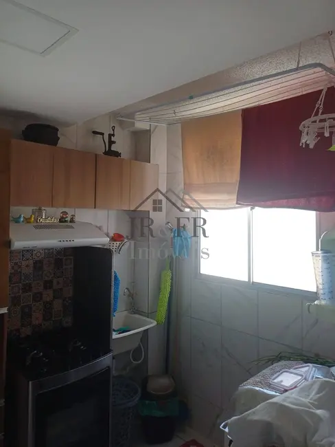 Foto 4 de Apartamento com 2 quartos à venda, 44m2 em Lauro De Freitas - BA