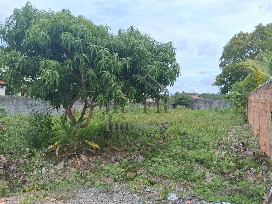 Foto 3 de Terreno / Lote à venda, 700m2 em Camacari - BA