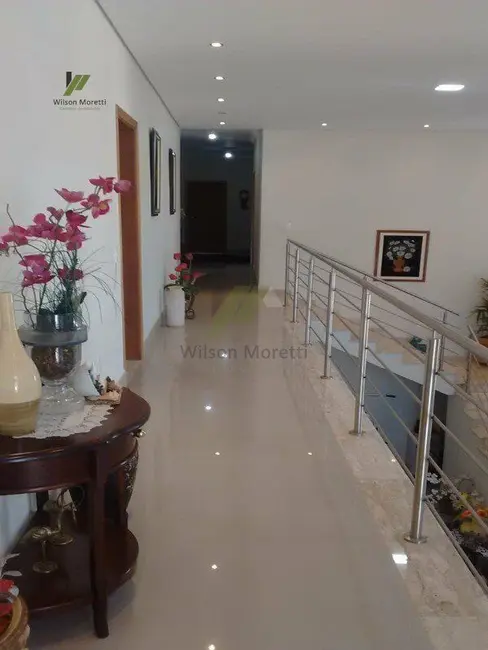 Casa com 5 quartos à venda, 534m2 em Valinhos - SP - imagem 8 Foto 8 de Casa com 5 quartos à venda, 534m2 em Valinhos - SP