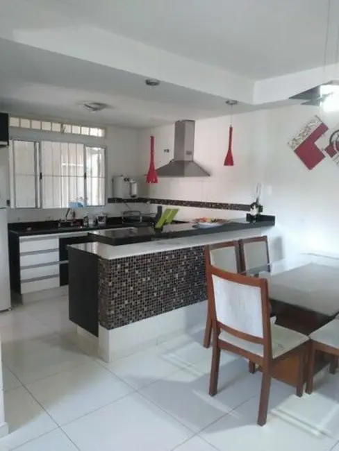 Casa com 2 quartos à venda, 163m2 em Cidade Nova, Jundiai - SP - imagem 3 Foto 3 de Casa com 2 quartos à venda, 163m2 em Cidade Nova, Jundiai - SP