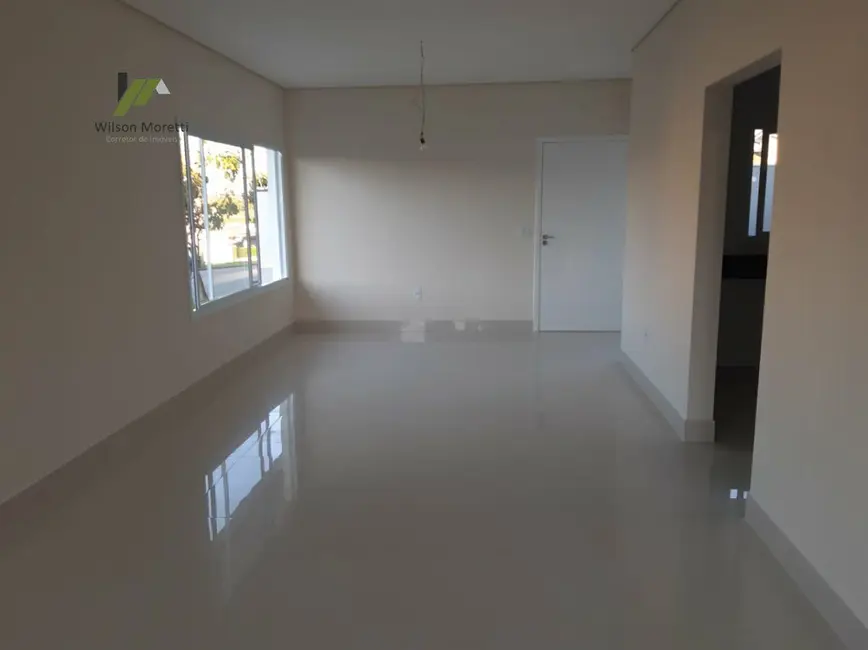 Foto 3 de Sobrado com 3 quartos à venda, 188m2 em Engordadouro, Jundiai - SP