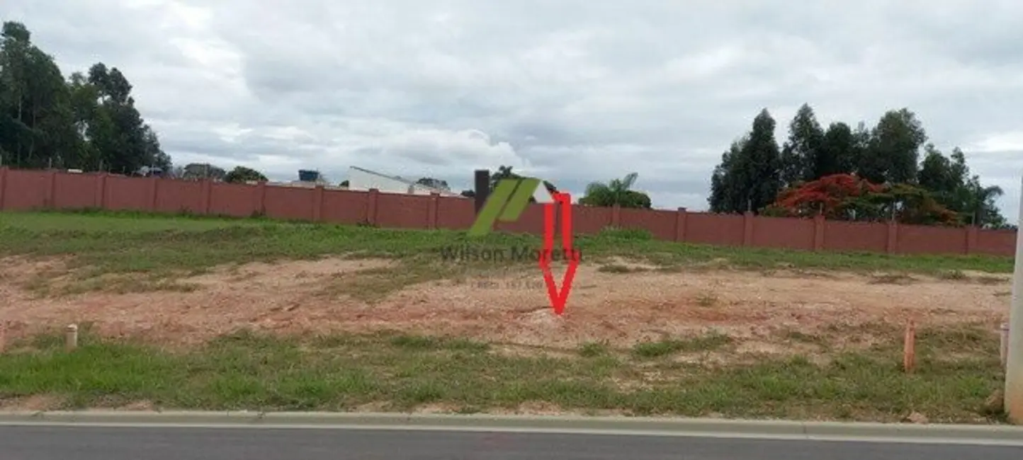 Foto 1 de Terreno / Lote à venda, 398m2 em Itupeva - SP