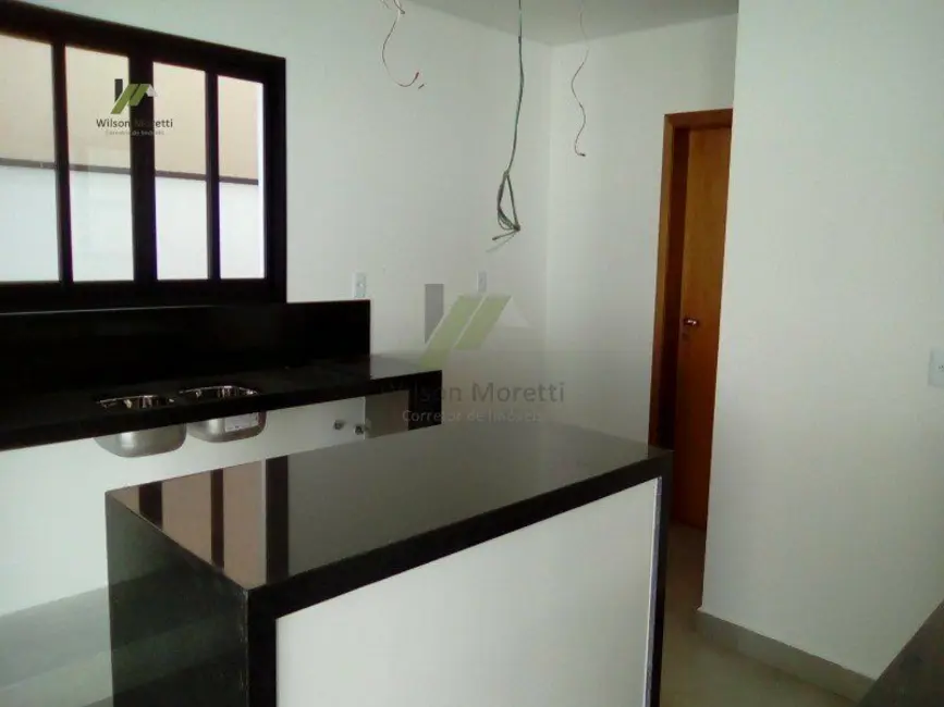 Foto 3 de Casa com 4 quartos à venda, 410m2 em Medeiros, Jundiai - SP