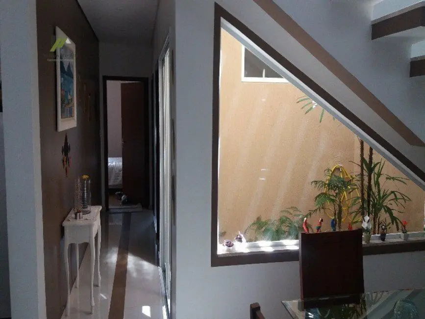 Foto 8 de Sobrado com 3 quartos à venda, 270m2 em Jardim São Vicente, Jundiai - SP