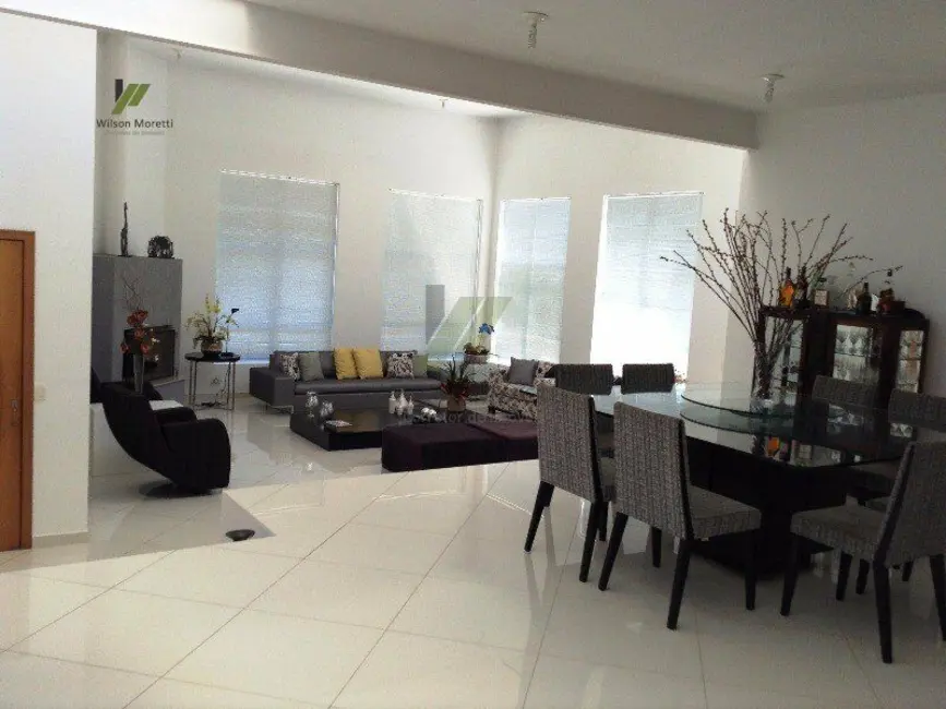 Foto 1 de Casa com 4 quartos à venda, 500m2 em Cajamar - SP