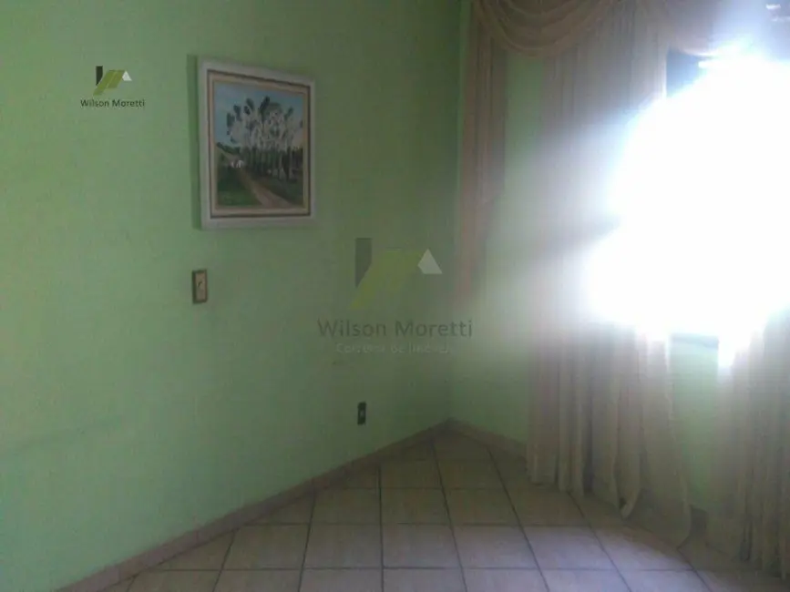 Foto 2 de Casa com 3 quartos à venda, 155m2 em Centro, Vinhedo - SP