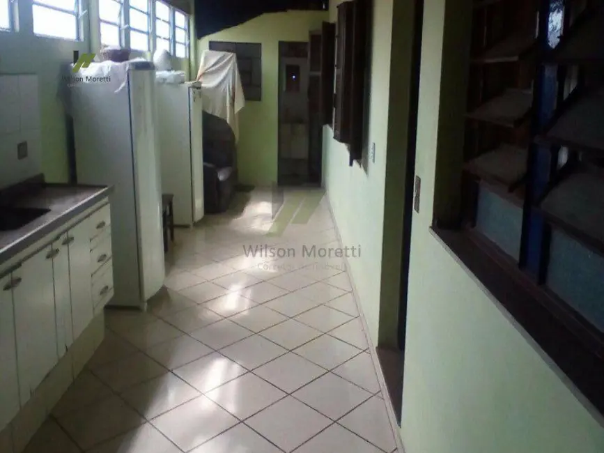 Casa com 3 quartos à venda, 155m2 em Centro, Vinhedo - SP - imagem 8 Foto 8 de Casa com 3 quartos à venda, 155m2 em Centro, Vinhedo - SP