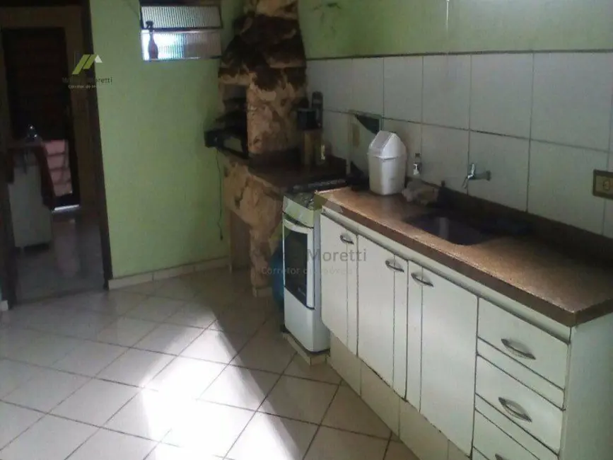 Casa com 3 quartos à venda, 155m2 em Centro, Vinhedo - SP - imagem 6 Foto 6 de Casa com 3 quartos à venda, 155m2 em Centro, Vinhedo - SP