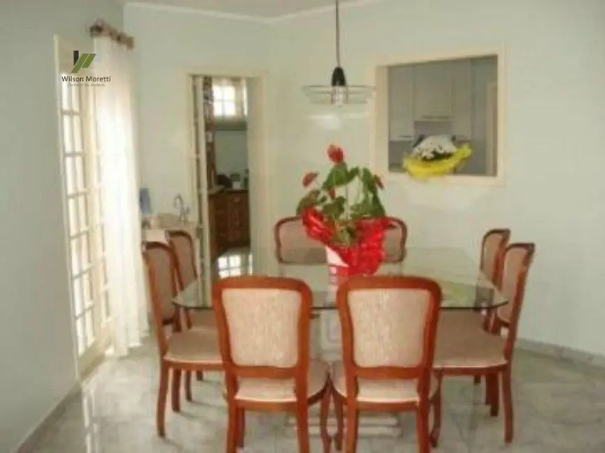 Foto 2 de Casa com 3 quartos à venda, 360m2 em Jundiai - SP