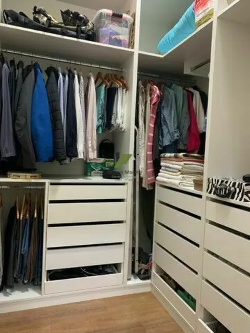 Foto 3 de Casa de Condomínio com 3 quartos à venda, 236m2 em Louveira - SP