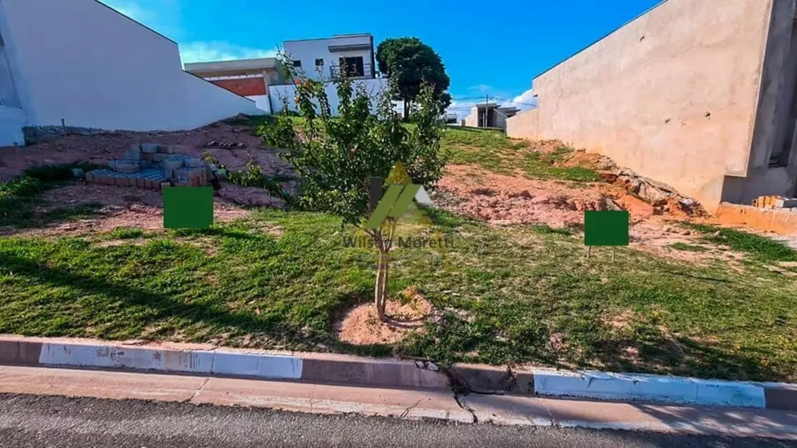 Foto 1 de Terreno / Lote à venda, 250m2 em Cabreuva - SP