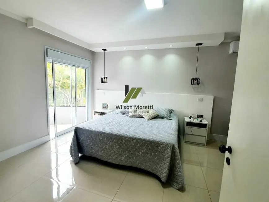 Foto 9 de Casa de Condomínio com 3 quartos à venda, 306m2 em Louveira - SP