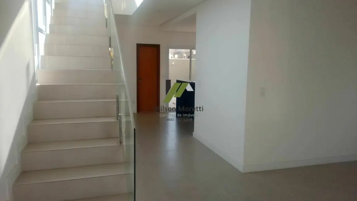 Casa de Condomínio com 3 quartos à venda, 203m2 em Recanto Quarto Centenário, Jundiai - SP - imagem 3 Foto 3 de Casa de Condomínio com 3 quartos à venda, 203m2 em Recanto Quarto Centenário, Jundiai - SP