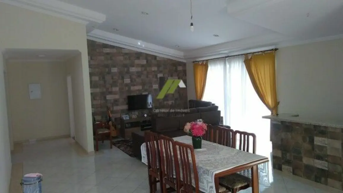 Casa de Condomínio com 3 quartos à venda, 240m2 em Chácara Pai Jacó, Jundiai - SP - imagem 6 Foto 6 de Casa de Condomínio com 3 quartos à venda, 240m2 em Chácara Pai Jacó, Jundiai - SP