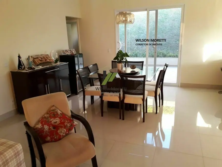 Foto 7 de Casa com 3 quartos à venda, 250m2 em Vinhedo - SP