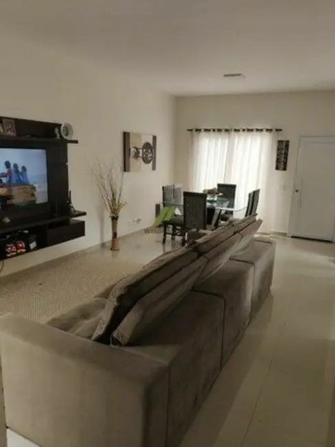 Foto 2 de Casa de Condomínio com 3 quartos à venda, 150m2 em Cabreuva - SP