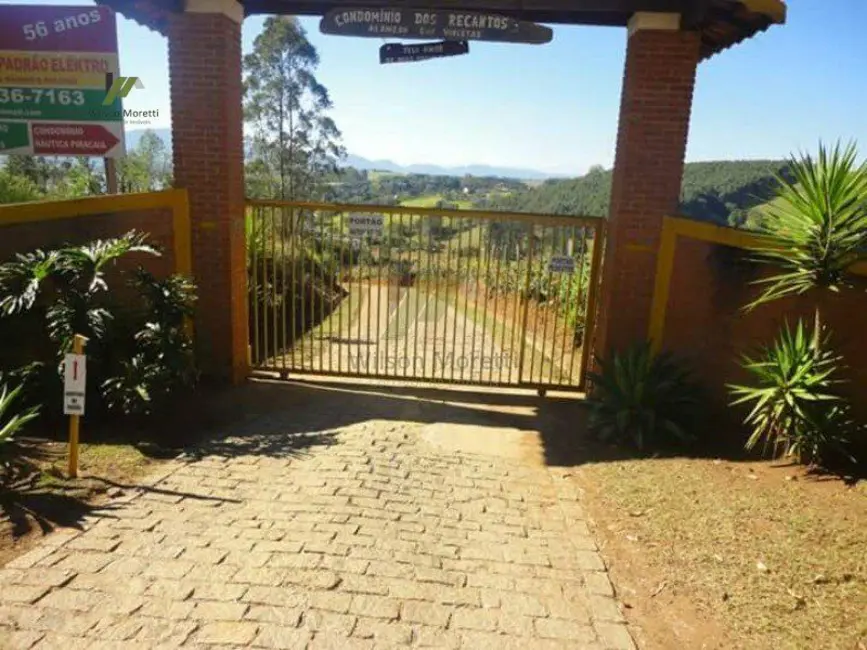 Foto 1 de Terreno / Lote à venda, 2685m2 em Piracaia - SP