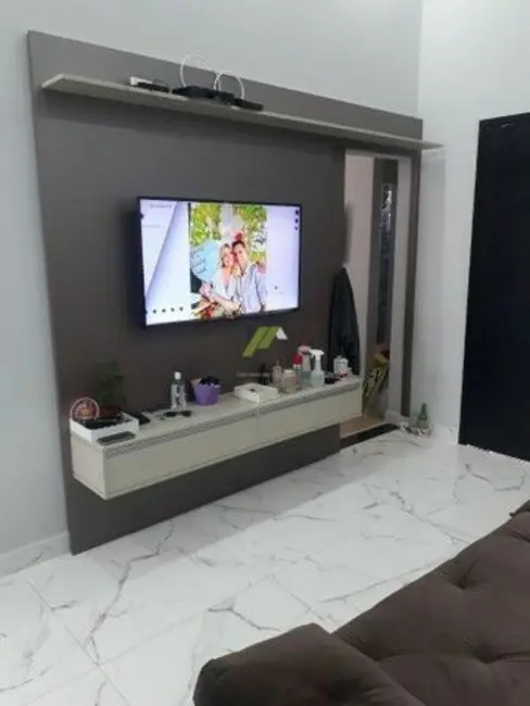 Casa com 3 quartos à venda, 76m2 em Jardim Carolina, Jundiai - SP - imagem 3 Foto 3 de Casa com 3 quartos à venda, 76m2 em Jardim Carolina, Jundiai - SP