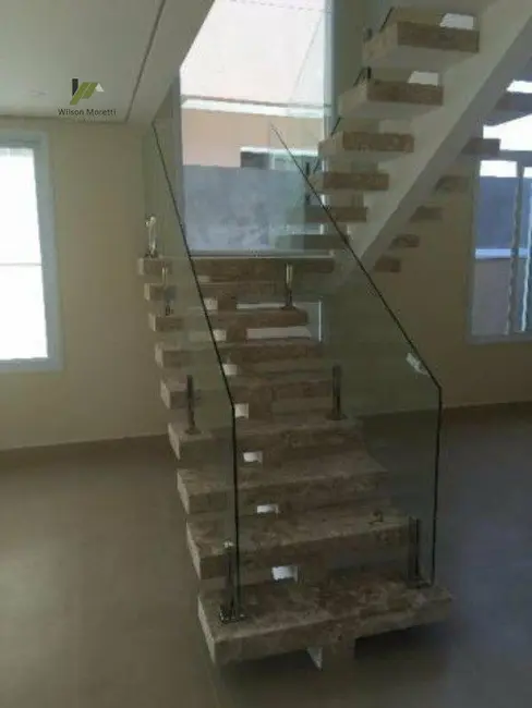 Sobrado com 3 quartos à venda, 180m2 em Itupeva - SP - imagem 5 Foto 5 de Sobrado com 3 quartos à venda, 180m2 em Itupeva - SP