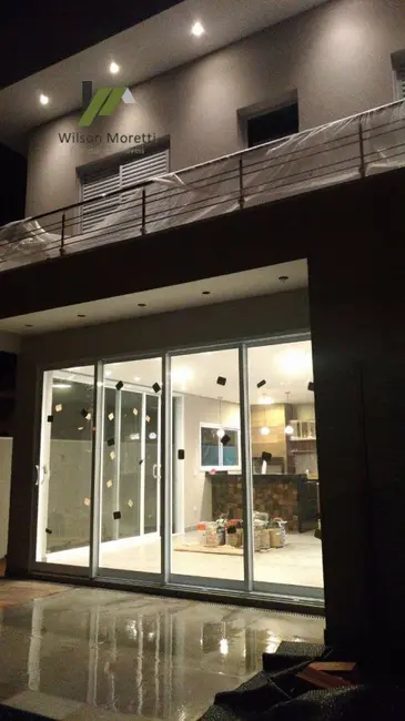 Casa com 3 quartos à venda, 220m2 em Recanto Quarto Centenário, Jundiai - SP - imagem 4 Foto 4 de Casa com 3 quartos à venda, 220m2 em Recanto Quarto Centenário, Jundiai - SP