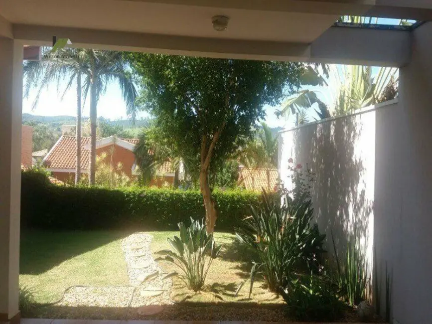 Foto 6 de Casa com 3 quartos à venda, 269m2 em Louveira - SP