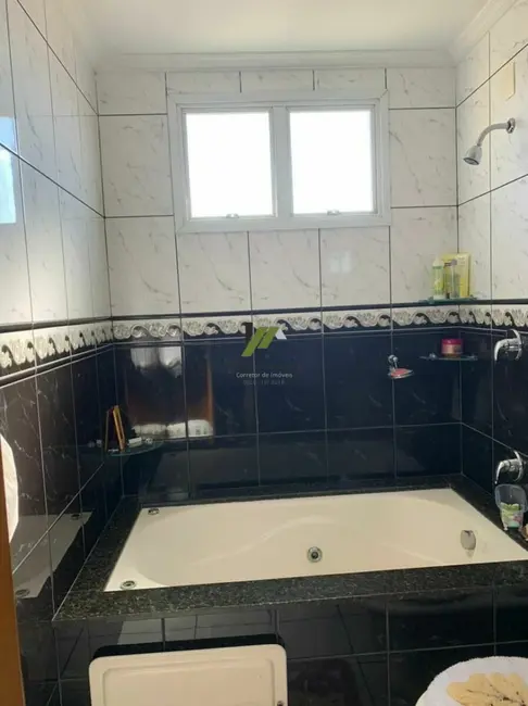 Casa com 3 quartos à venda, 207m2 em Jardim São Vicente, Jundiai - SP - imagem 9 Foto 9 de Casa com 3 quartos à venda, 207m2 em Jardim São Vicente, Jundiai - SP