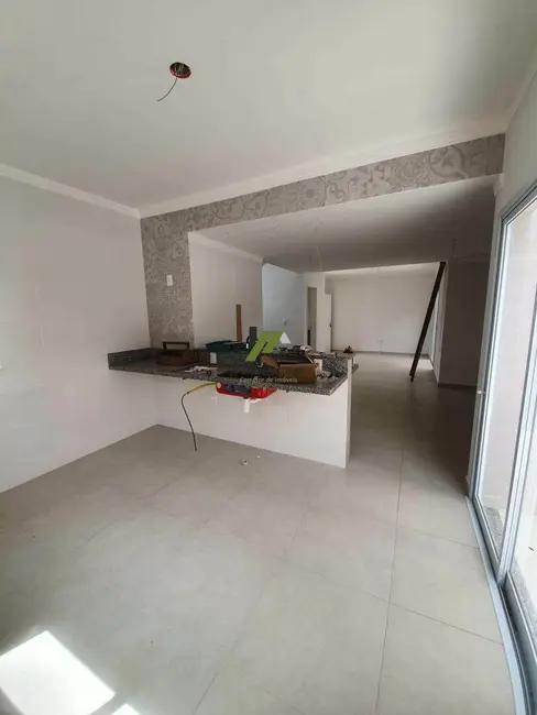 Casa com 3 quartos à venda, 116m2 em Residencial Santa Giovana, Jundiai - SP - imagem 4 Foto 4 de Casa com 3 quartos à venda, 116m2 em Residencial Santa Giovana, Jundiai - SP