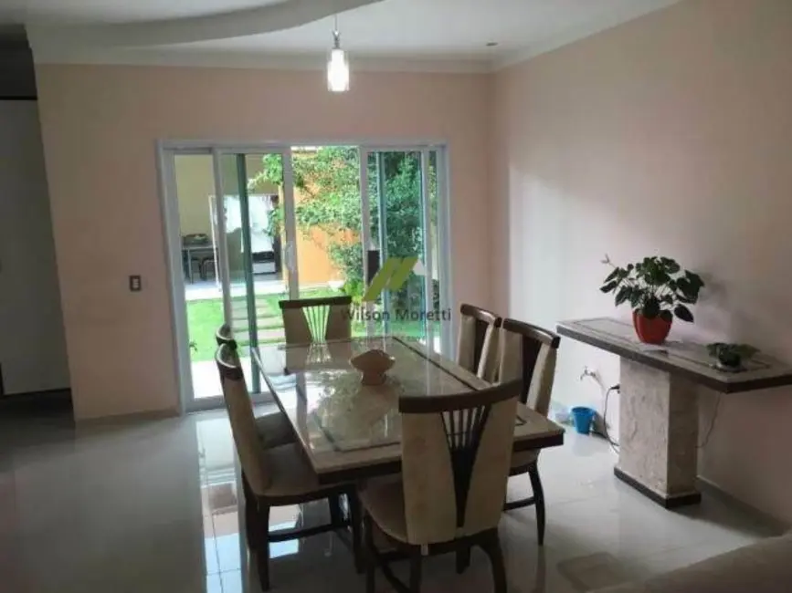 Casa de Condomínio com 3 quartos à venda, 240m2 em Jundiai - SP - imagem 6 Foto 6 de Casa de Condomínio com 3 quartos à venda, 240m2 em Jundiai - SP