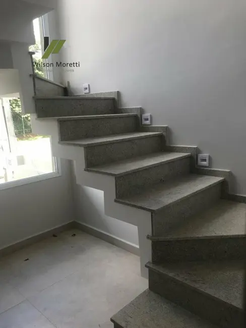 Casa com 3 quartos à venda, 181m2 em Parque Residencial Eloy Chaves, Jundiai - SP - imagem 4 Foto 4 de Casa com 3 quartos à venda, 181m2 em Parque Residencial Eloy Chaves, Jundiai - SP