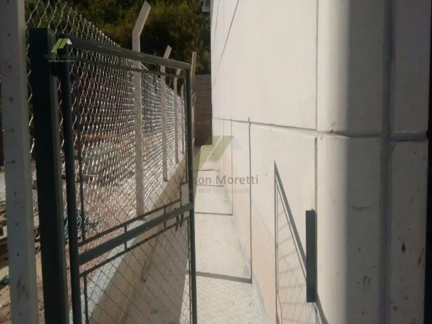 Armazém / Galpão para alugar, 300m2 em Campo Limpo Paulista - SP - imagem 6 Foto 6 de Armazém / Galpão para alugar, 300m2 em Campo Limpo Paulista - SP